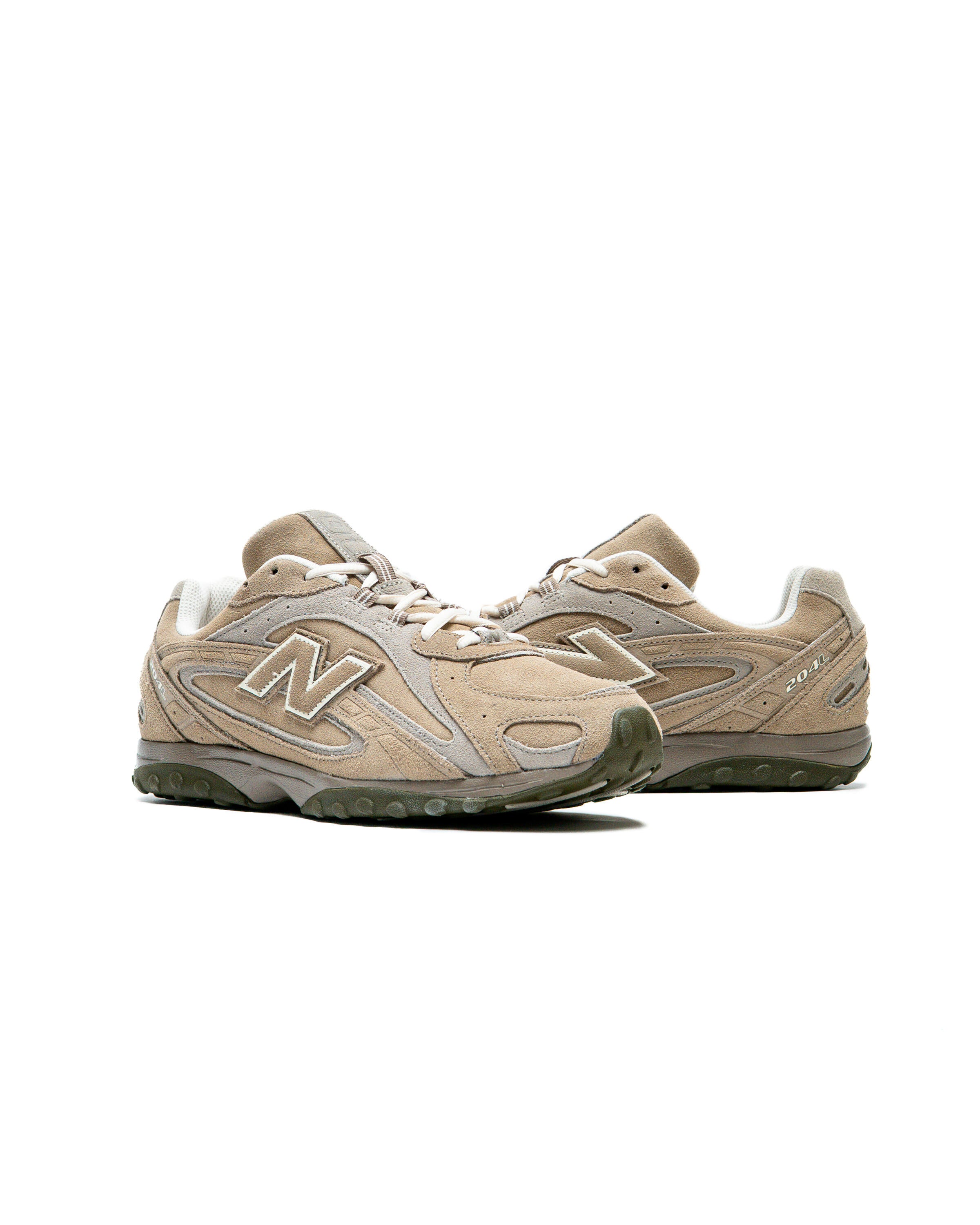 New Balance 204L