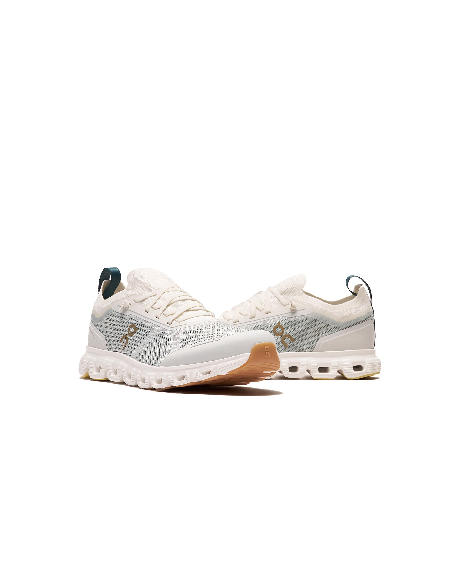 On Cloud 6 Versa
