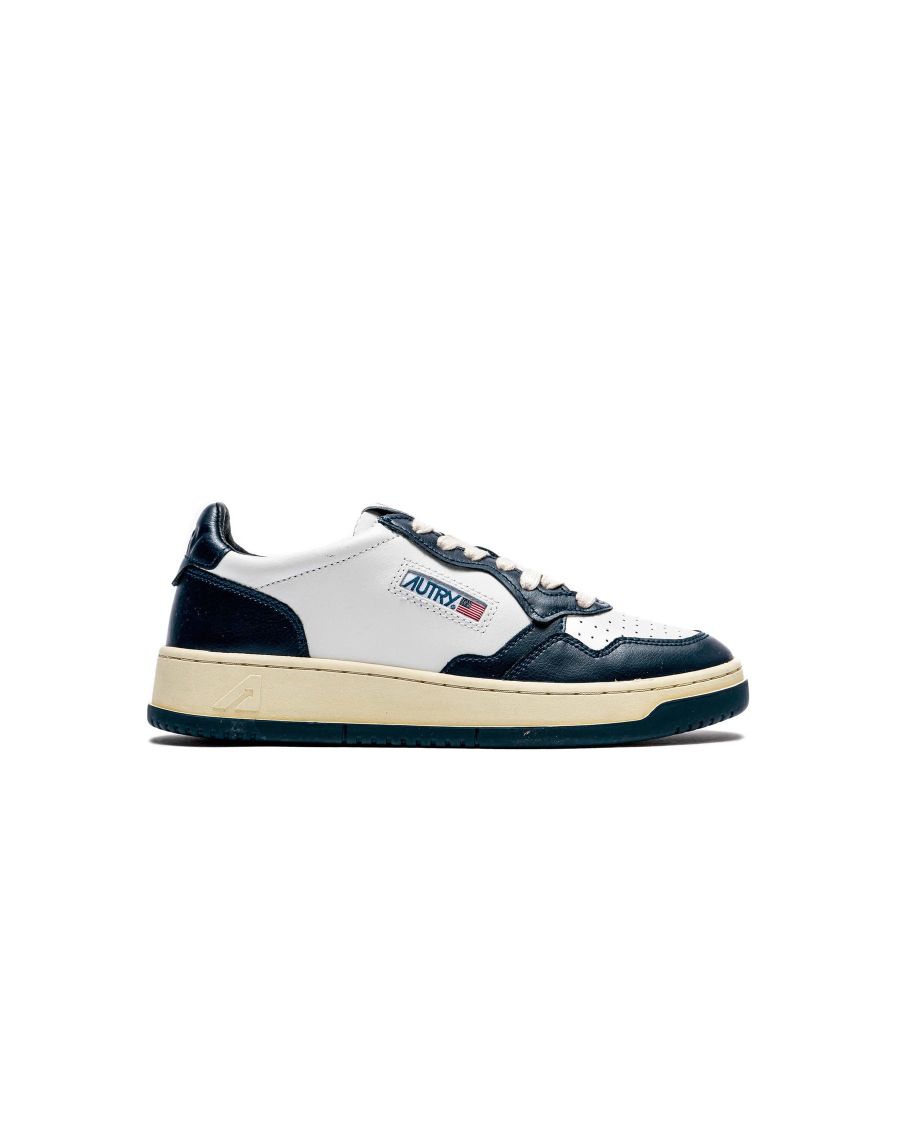 Autry Action Shoes WMNS MEDALIST LOW