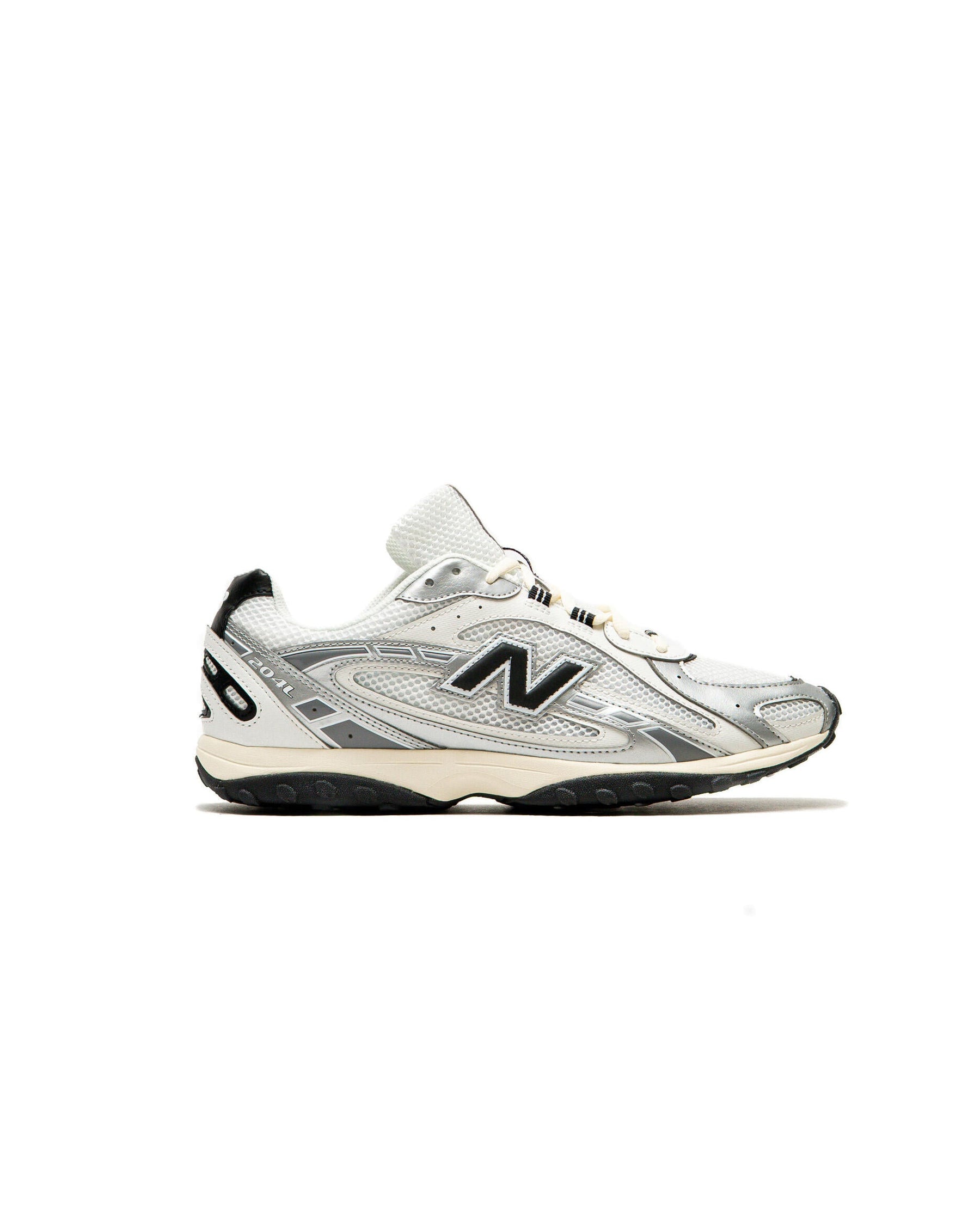 New Balance 204L