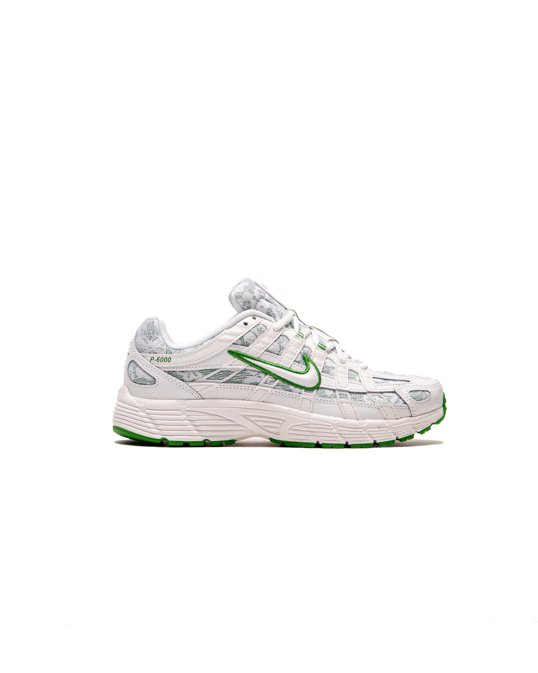 Nike WMNS P-6000