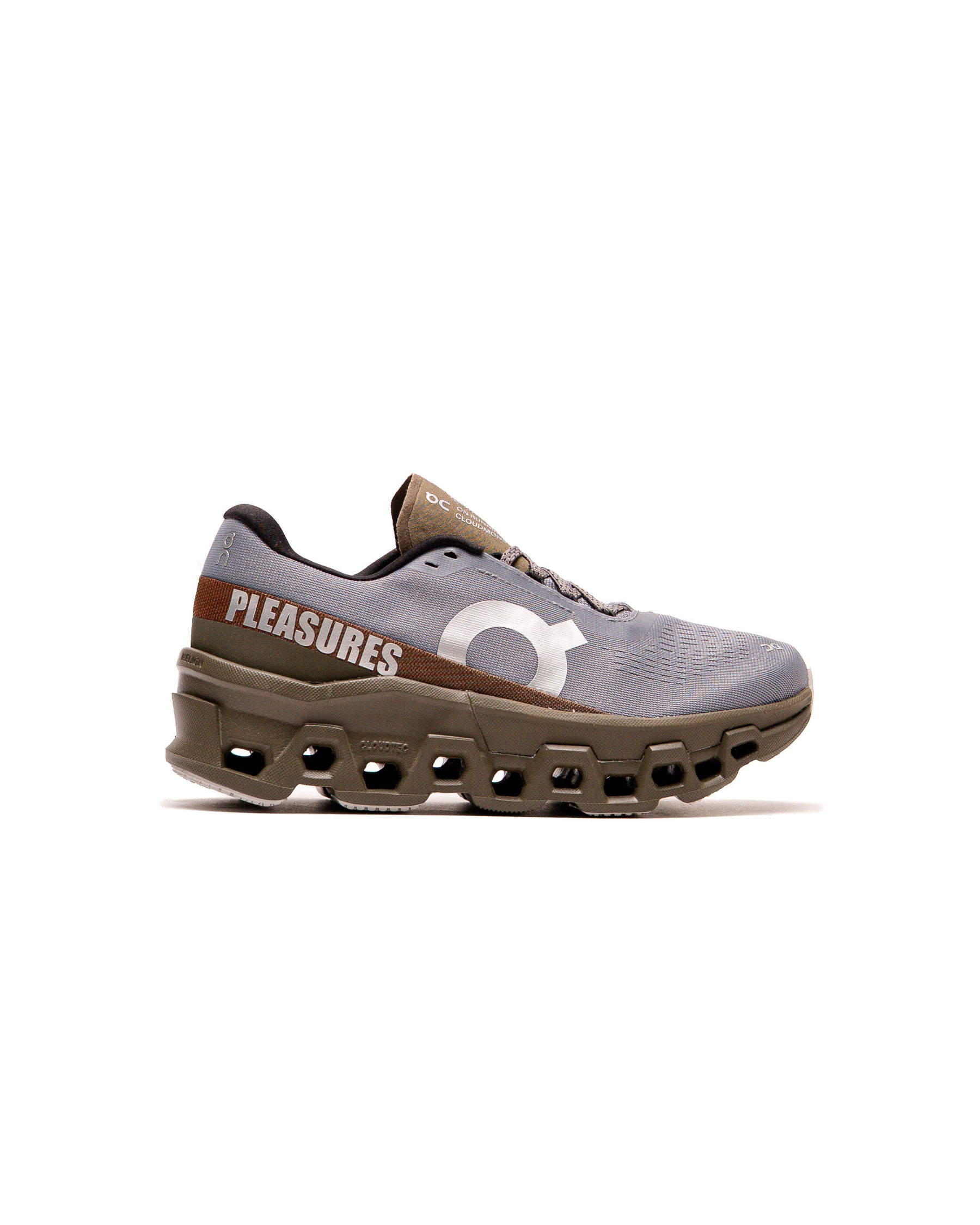 On Running x PLEASURES x The Loop WMNS Cloudmonster 2