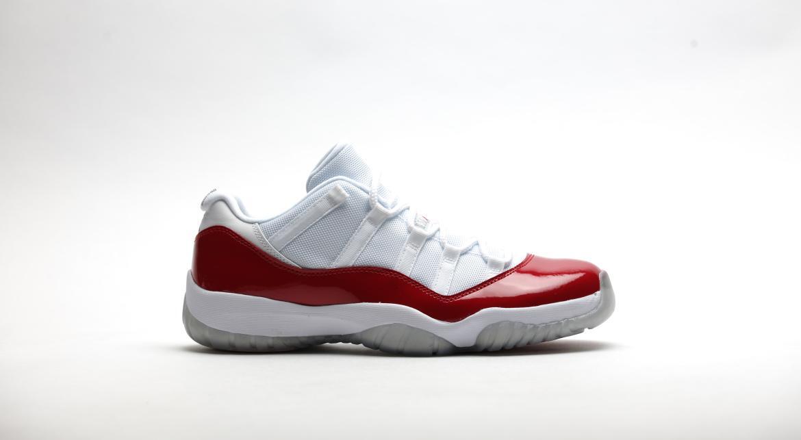 Air Jordan 11 Retro Low "Varsity Red"