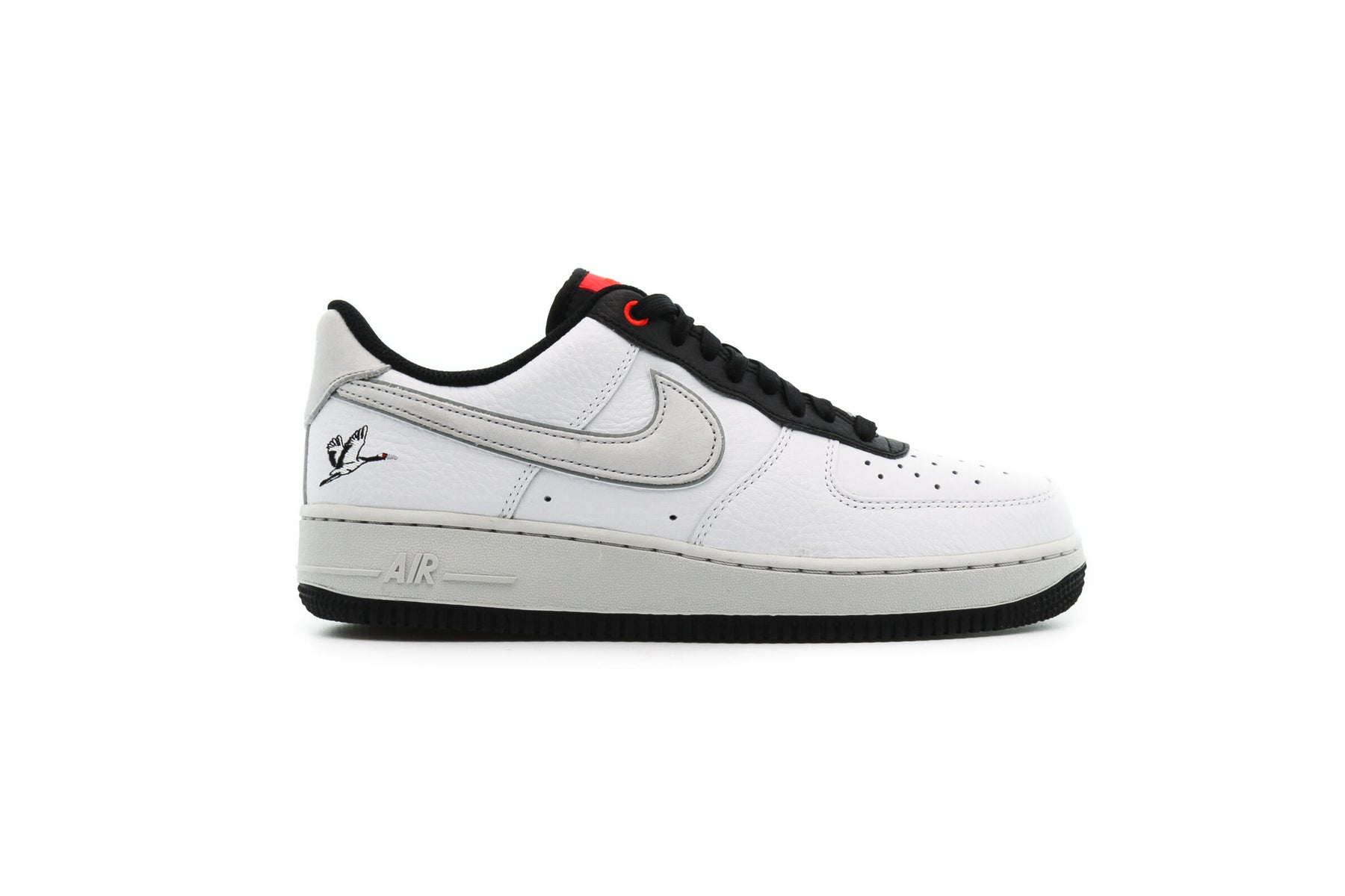 Nike AIR FORCE 1 '07 LX