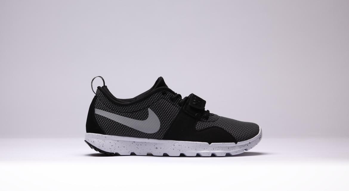 Nike SB Trainerendor "Metallic Silver"